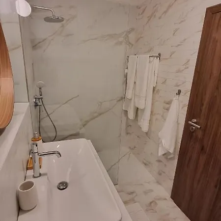 Delta House - Alfa Appartement