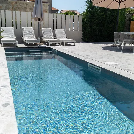 Delta House - Alfa Apartament