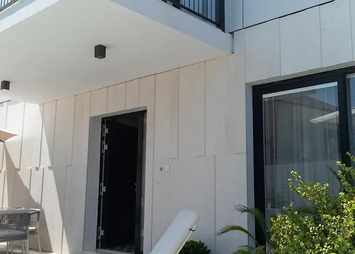 Delta House - Alfa * 자다르